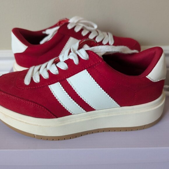 Madden girl Navida Red/White (Size 6, but fit 6.5) - Picture 10 of 12